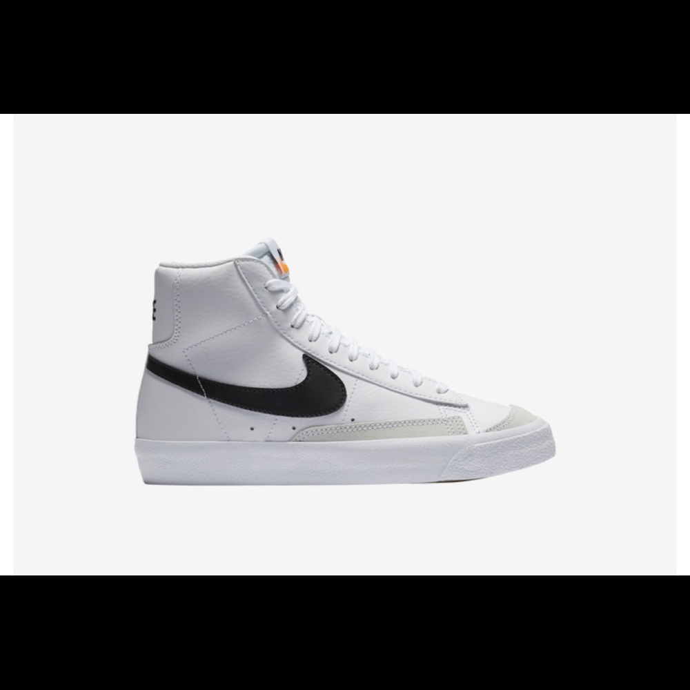 Nike blazed mid 77.
